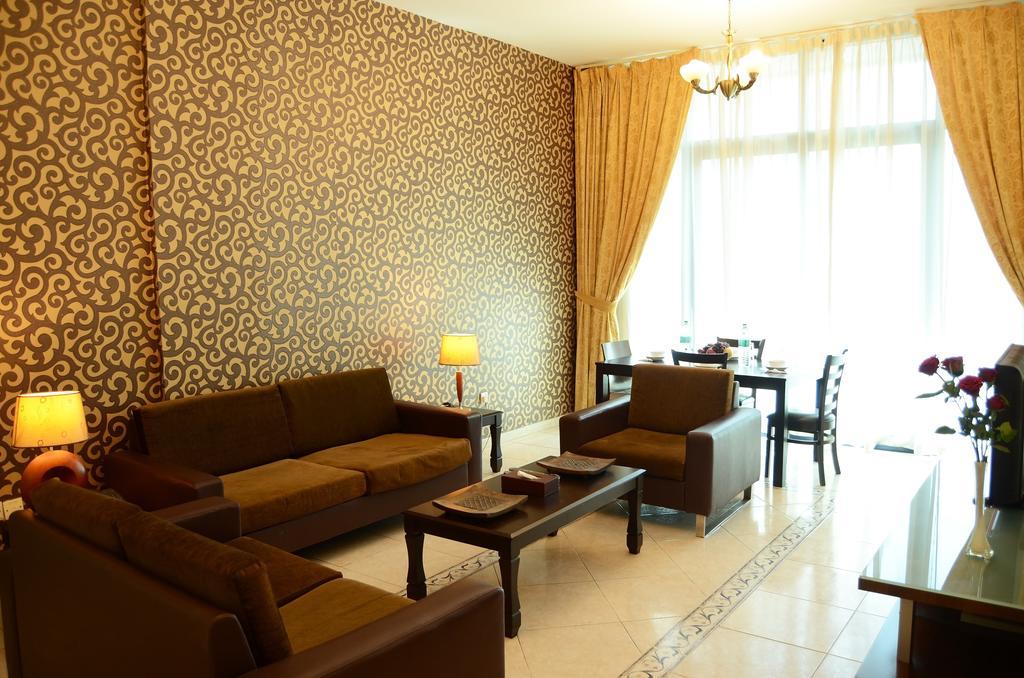 Arcadia Hotel Suites Sharjah Exterior photo